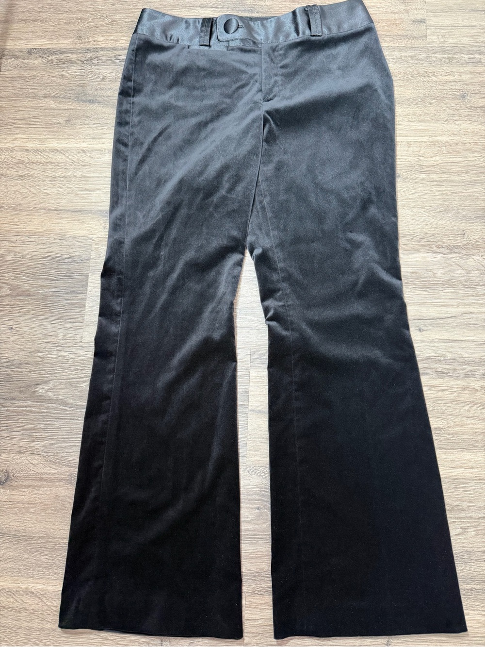 Banana Republic Martin Fit Black Velvet Bootcut Pants Silk Waist Size 8